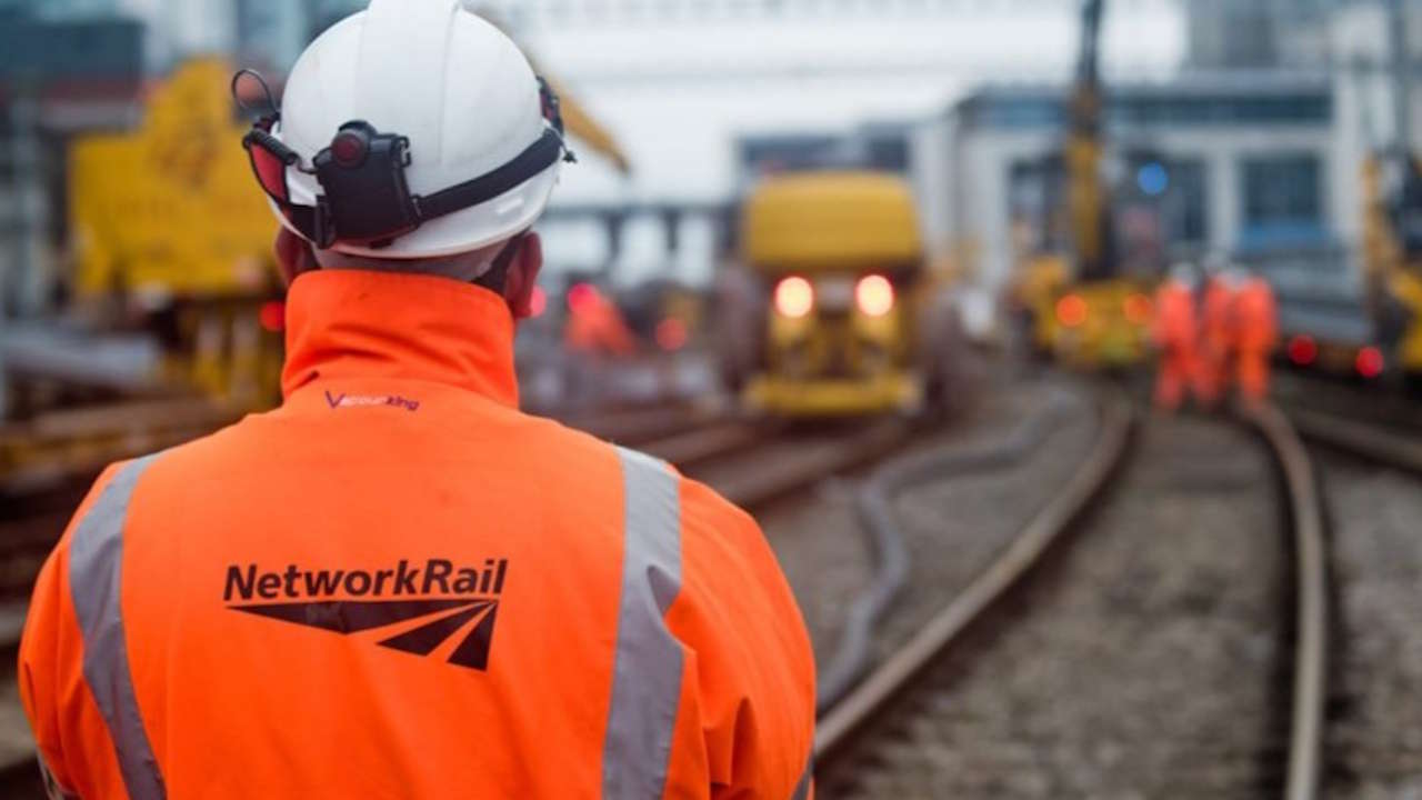 Leicestershire railway to be closed to prevent flooding