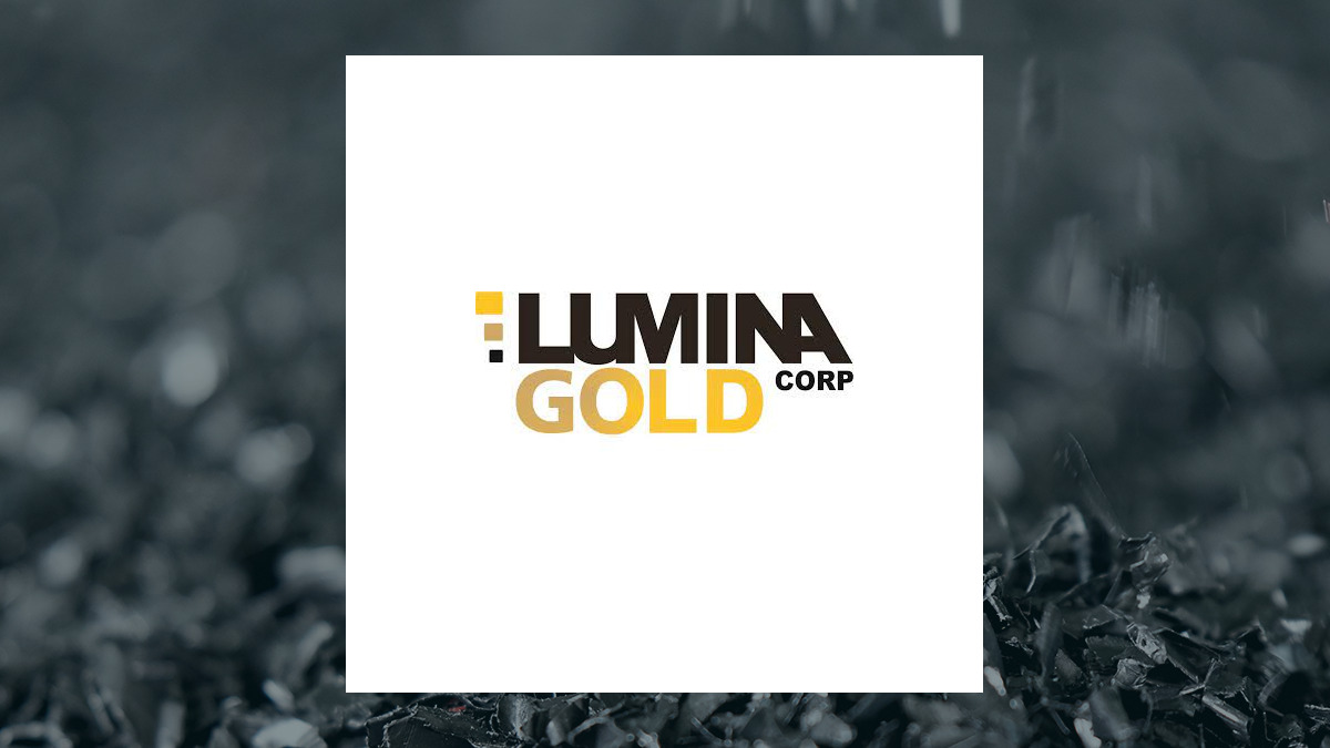 Lumina Gold (CVE:LUM) Trading Down 0.8%  – What’s Next?