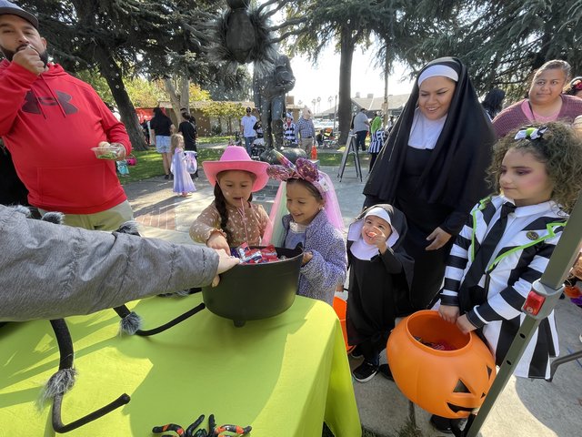 Downtown businesses seek candy donations for annual holiday event