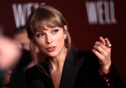 Minnesota Theaters Tell Swifties: Don’t Do This At Showgirl Screening