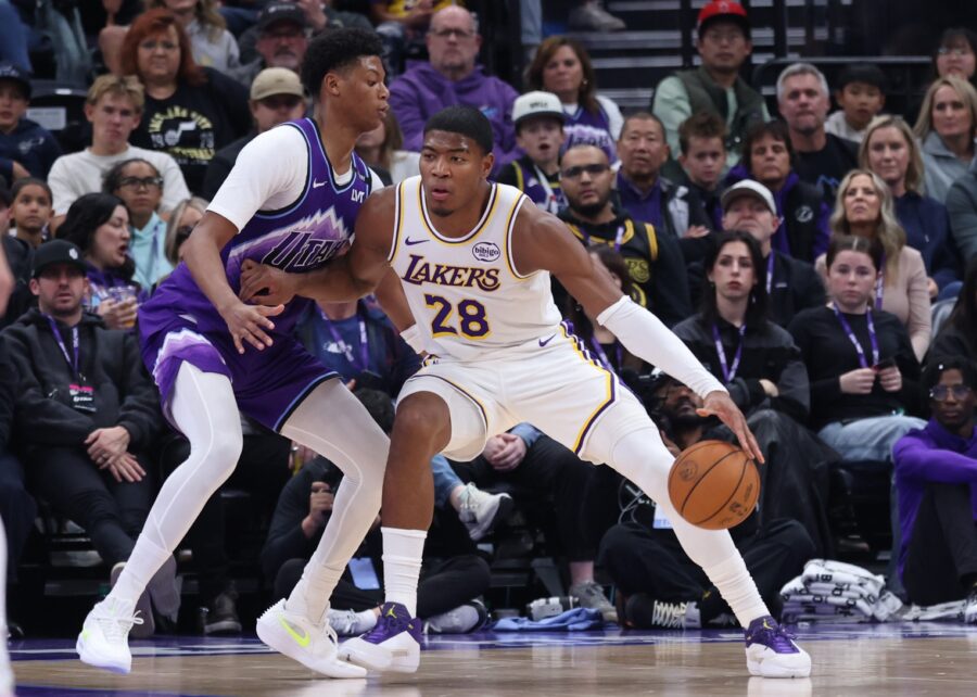Pacific Rumors: Lakers, Clippers, Kings, Sabonis, Suns