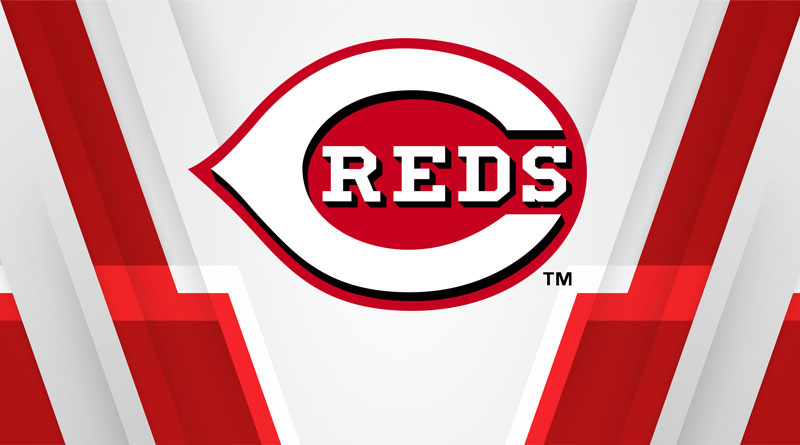 Big Blue flex: Snell, bats power Dodgers past Redlegs in Game 1
