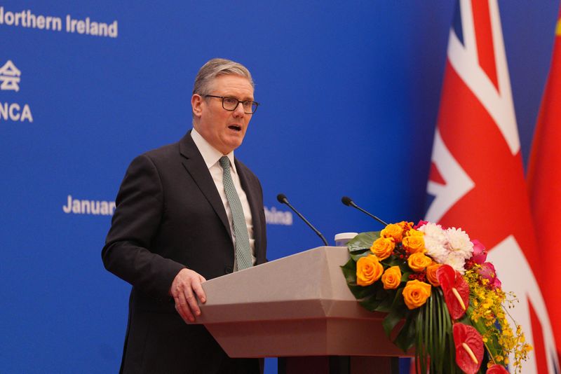 China relaxes visa rules for UK citizens on PM's trip to Beijing