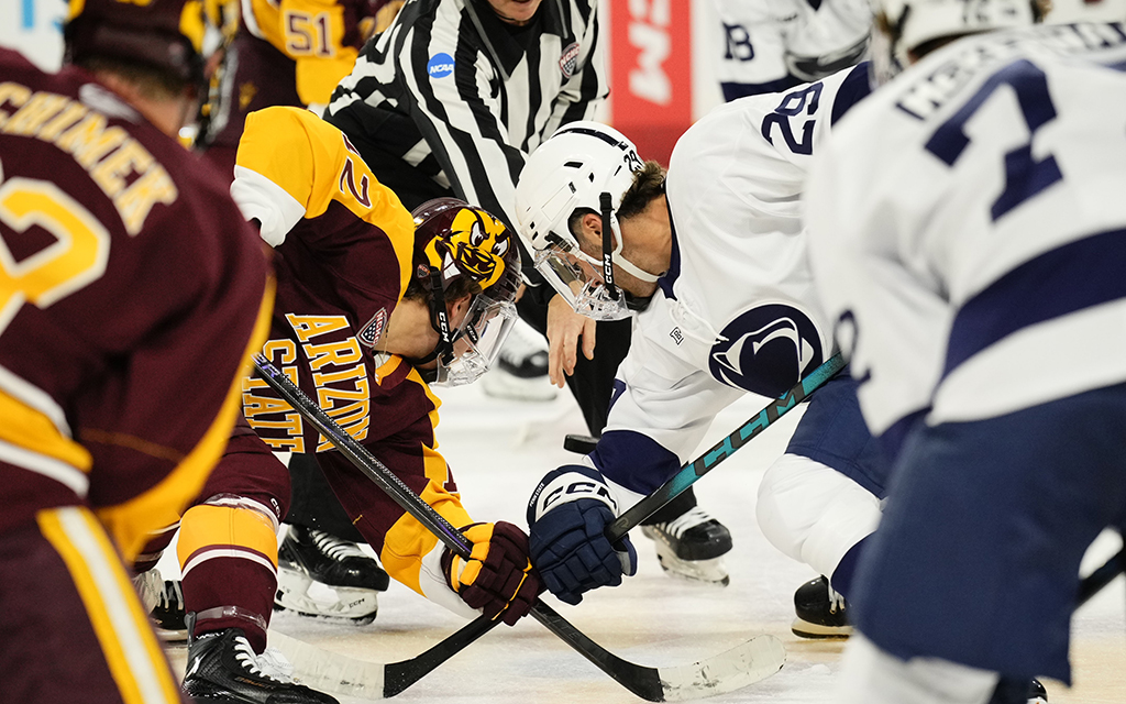 Third period collapse sinks No. 14 ASU hockey in highly anticipated season opener against Penn State