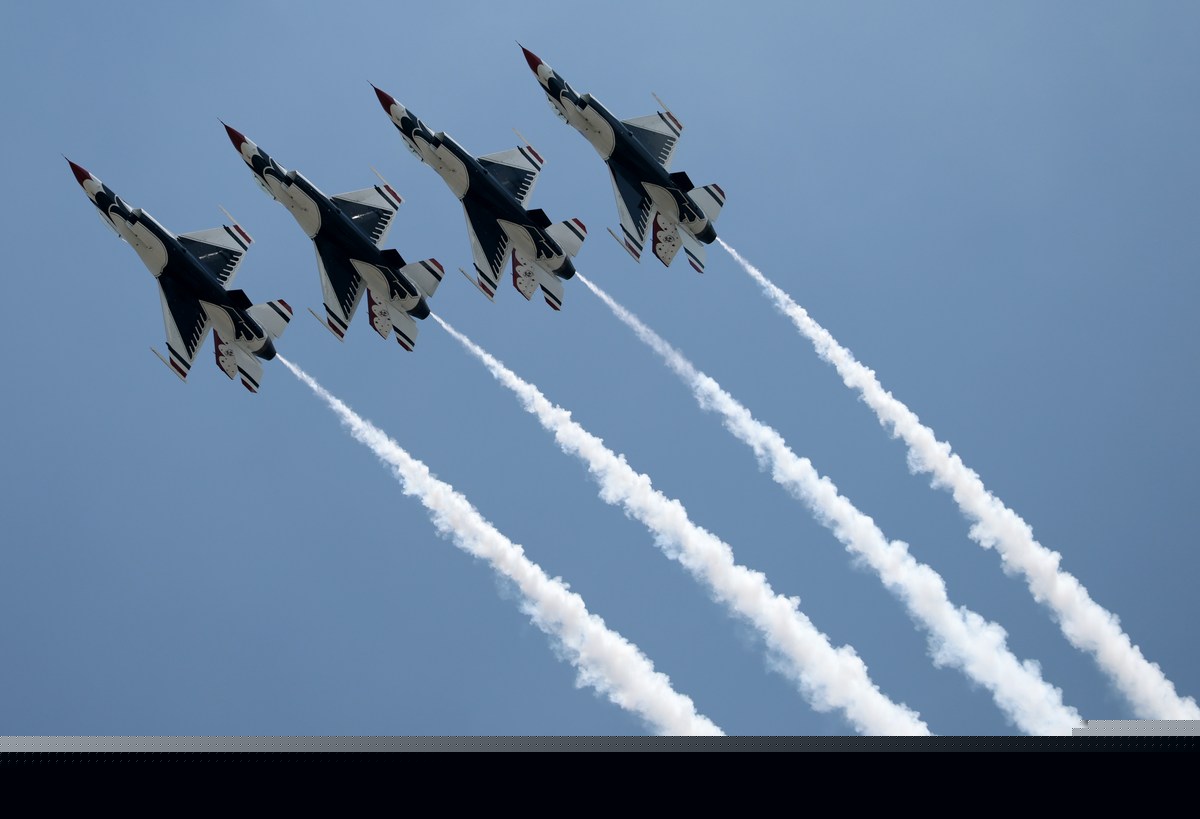 Meet the Thunderbirds Before the NY Air Show in Orange County