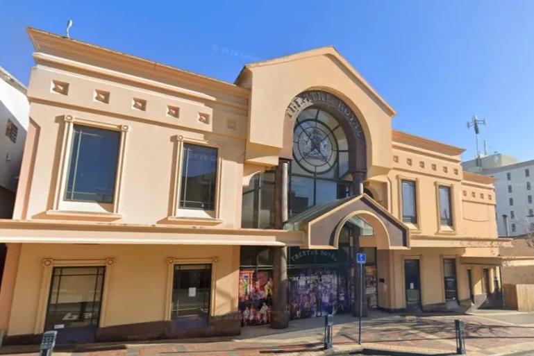 Asbestos found in Timaru theatre during redevelopment