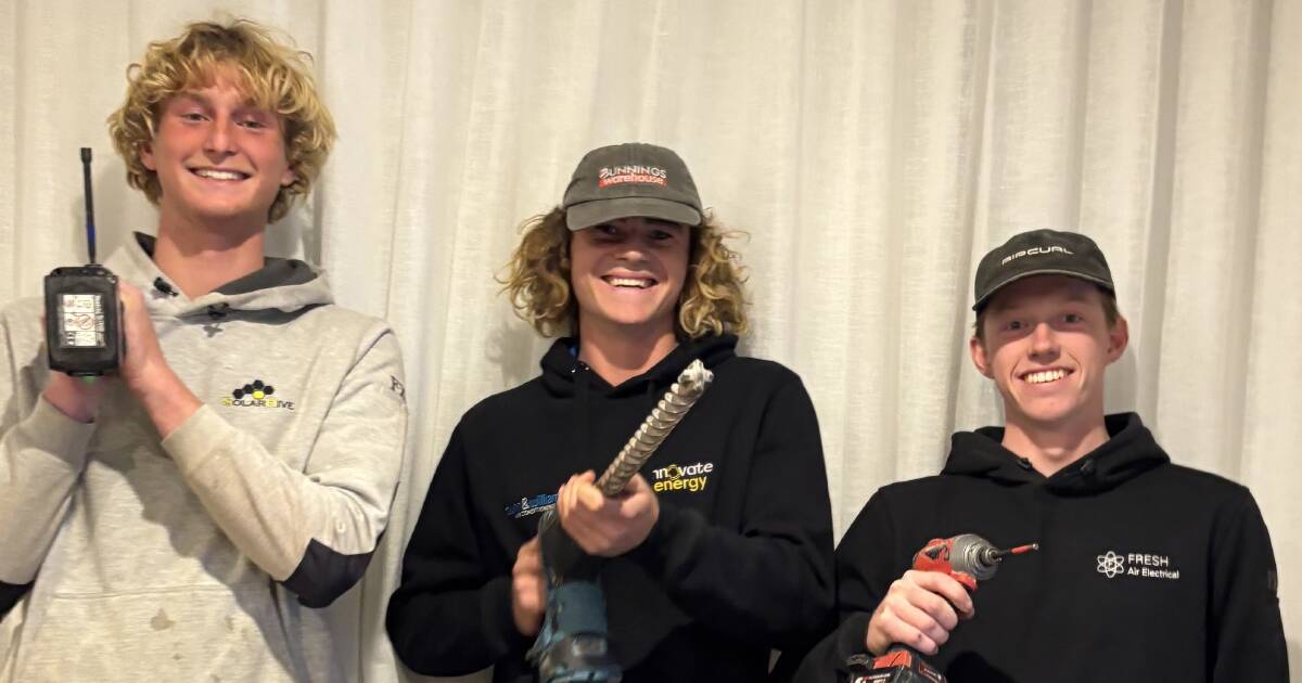 Program helps former Ulladulla High students build careers and stay mates
