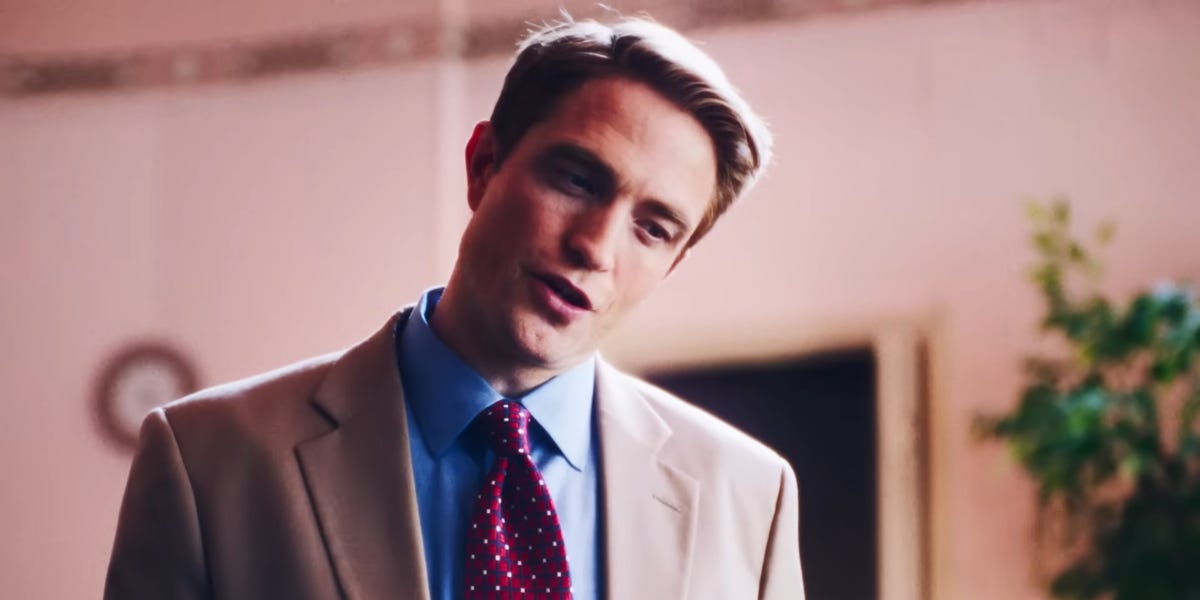 Robert Pattinson Is Even Creepier Than Usual in the <i><em>Primetime</em></i> Trailer