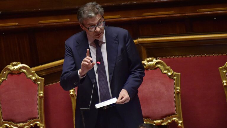 Giorgetti: “All’Ue chiederemo il massimo per l’energia, lo 0,9 per cento per la difesa”