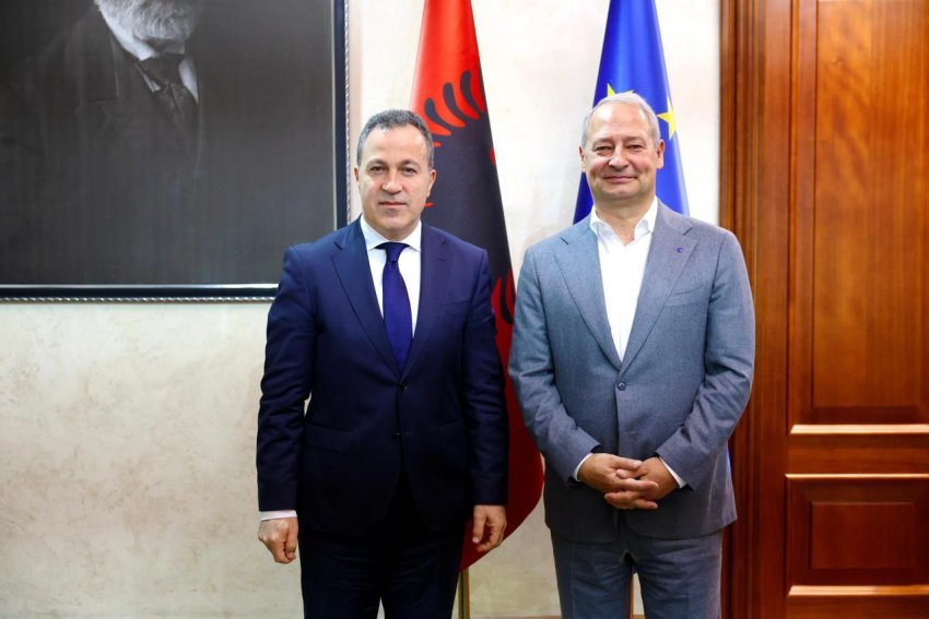 Peleshi takon raportuesin për Shqipërinë në PE, në fokus roli i Kuvendit në integrimin evropian
