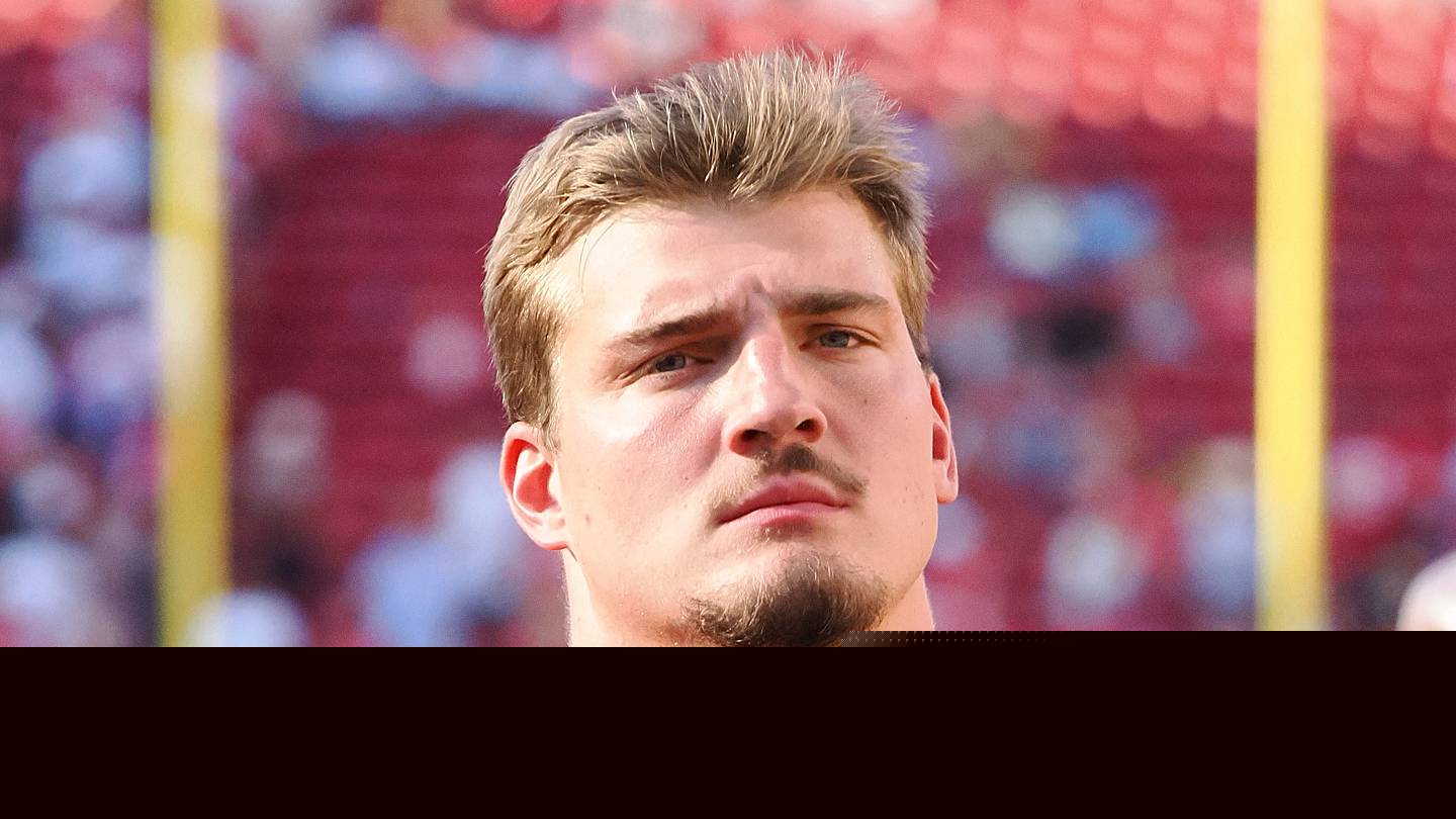 49ers finally bid farewell to O-linemen they held onto for far too long