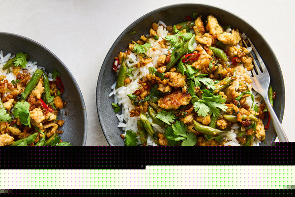 Why Ground Chicken Makes the Best Easy, Cheap Stir-Fries