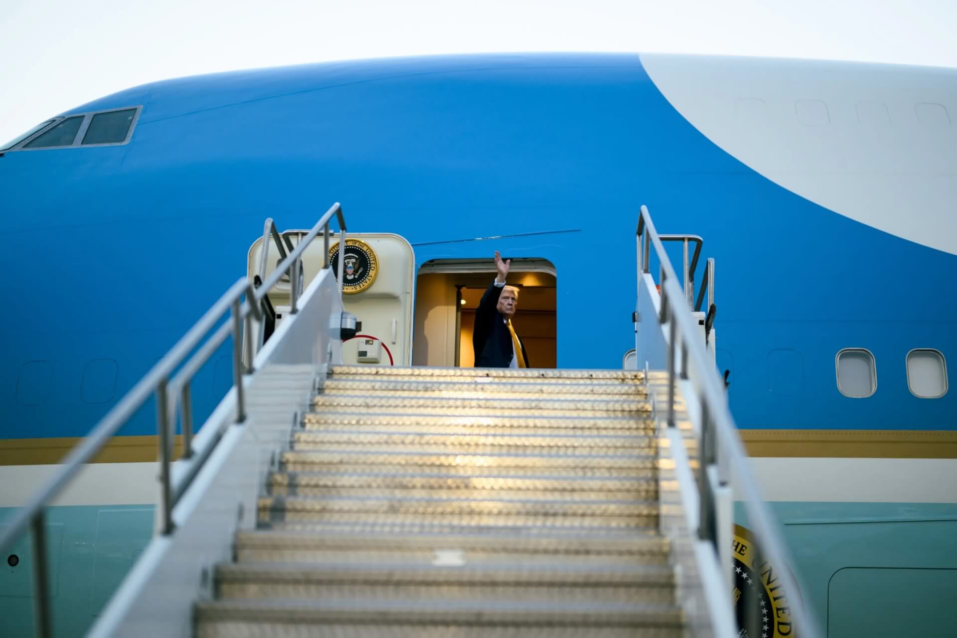 How Trump secretly switched Air Force One jets (twice) to evade an Iran threat