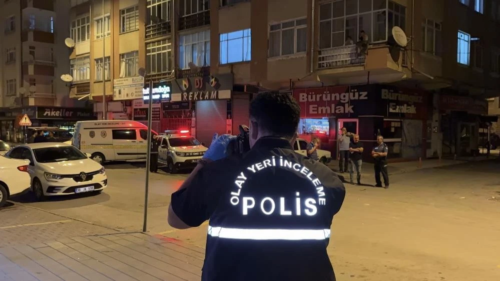 Önce biber gazı sıktılar sonra bıçakladılar: 1 ölü, 1 yaralı