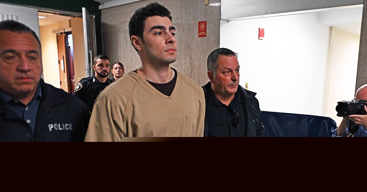 Luigi Mangione Scores Major Legal Victory: Judge Tosses Two New York State Charges as CEO Brian Thompson Assassin Suspect Appears in Court for First Time in Months