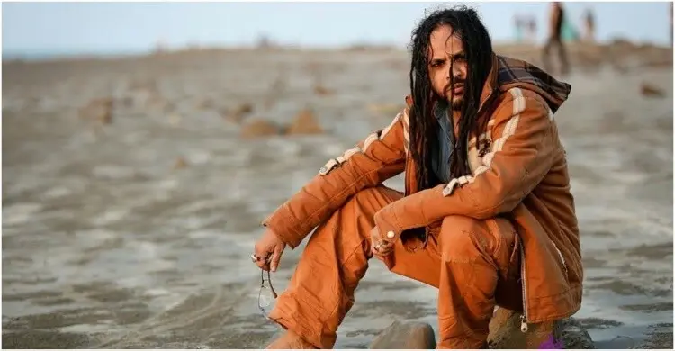 ২২ বছর পর সিনেমার গানে ফিরলেন পথিক নবী