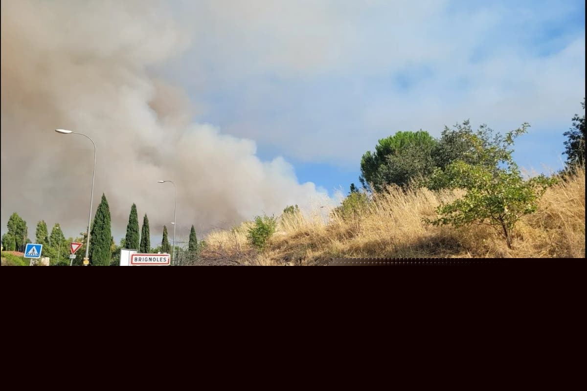 Violent incendie à Brignoles : 60 hectares déjà partis en fumée, des quartiers évacués, 250 pompiers sur place