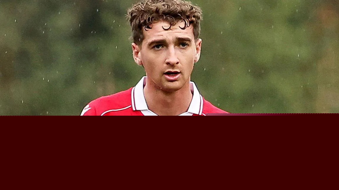 Bolton sign Wrexham defender Brunt