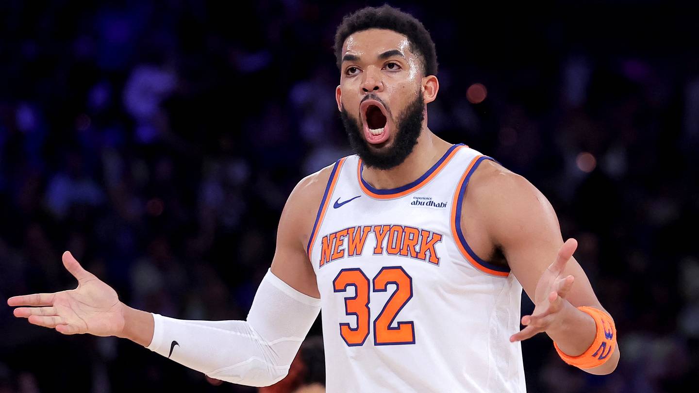 Knicks may be forcing Karl-Anthony Towns to inherit Jalen Brunson's biggest burden