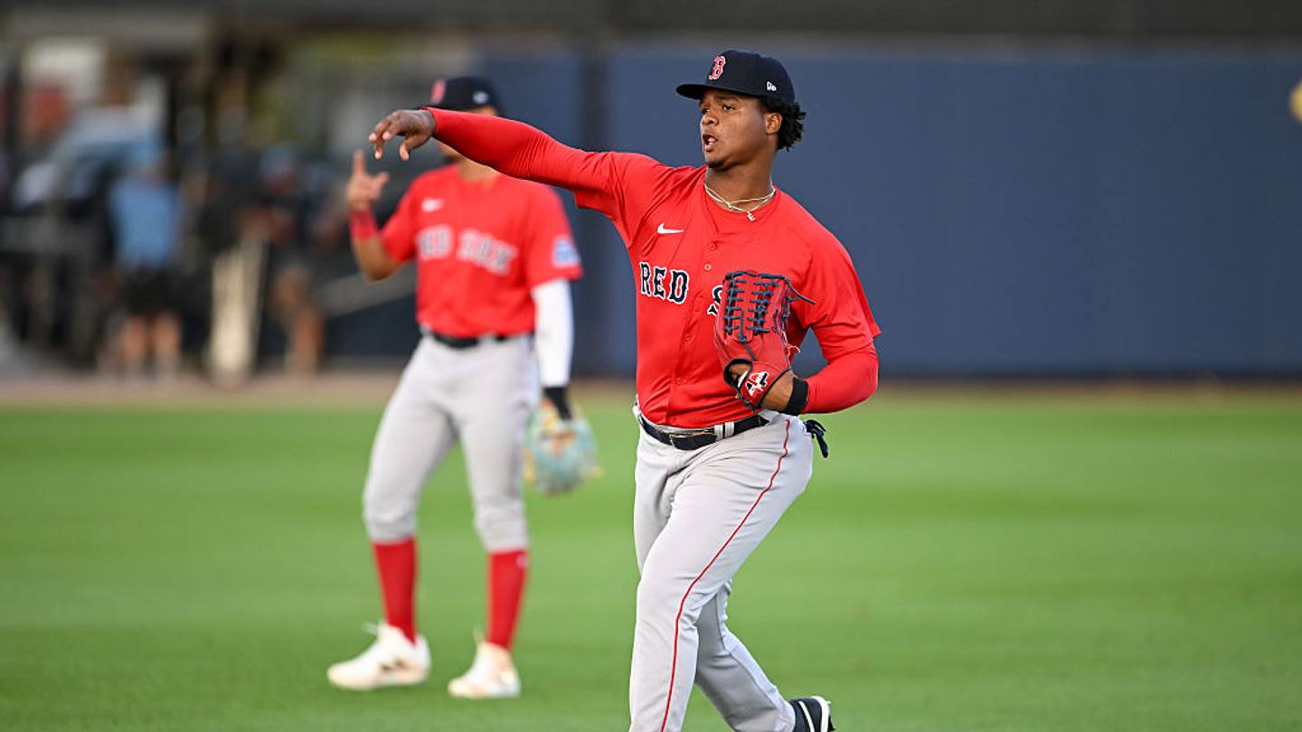 Recently-suspended Red Sox prospect Justin Gonzales announces his return in best way possible