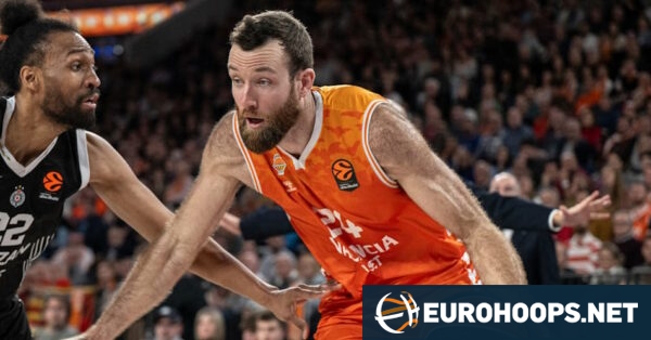 Valencia sidelines Matt Costello due to left knee discomfort