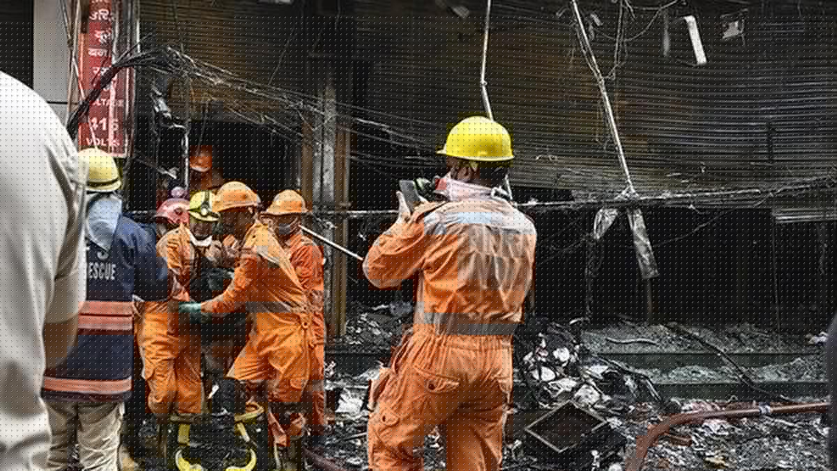 Delhi Fire Services to buy new skylifts after Palam fire