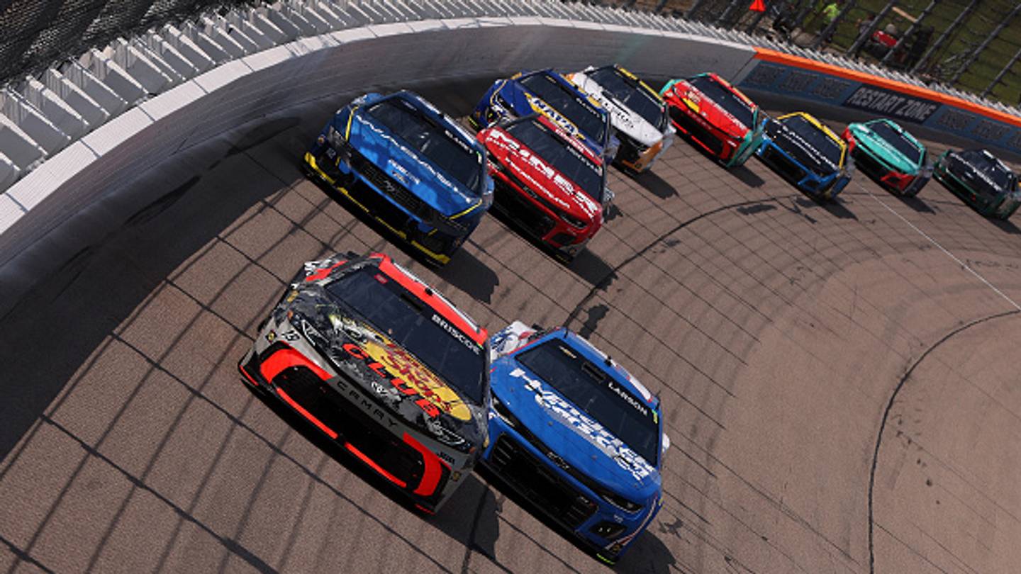 Iowa Speedway NASCAR Cup Series results, full points and playoff standings