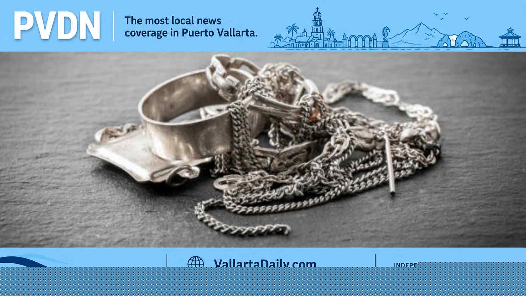 Complaints of Fake Silver Sales Persist on Vallarta Malecón