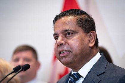 Federal government deploying 20 more officers to tackle extortion in B.C.