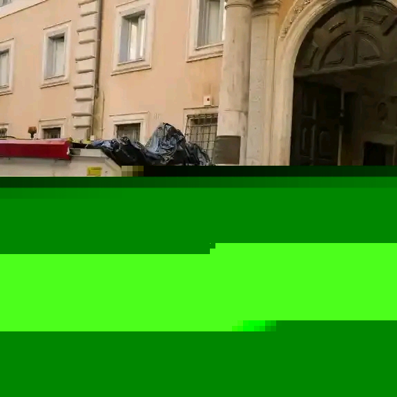 “Italian Waste Workers Recover €1 Million Winning Lottery Ticket Mistakenly Thrown Away in Remarkable Rescue”