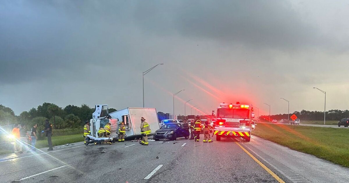 Box truck 'recklessly' driving wrong way shuts down I-95 South in Martin County