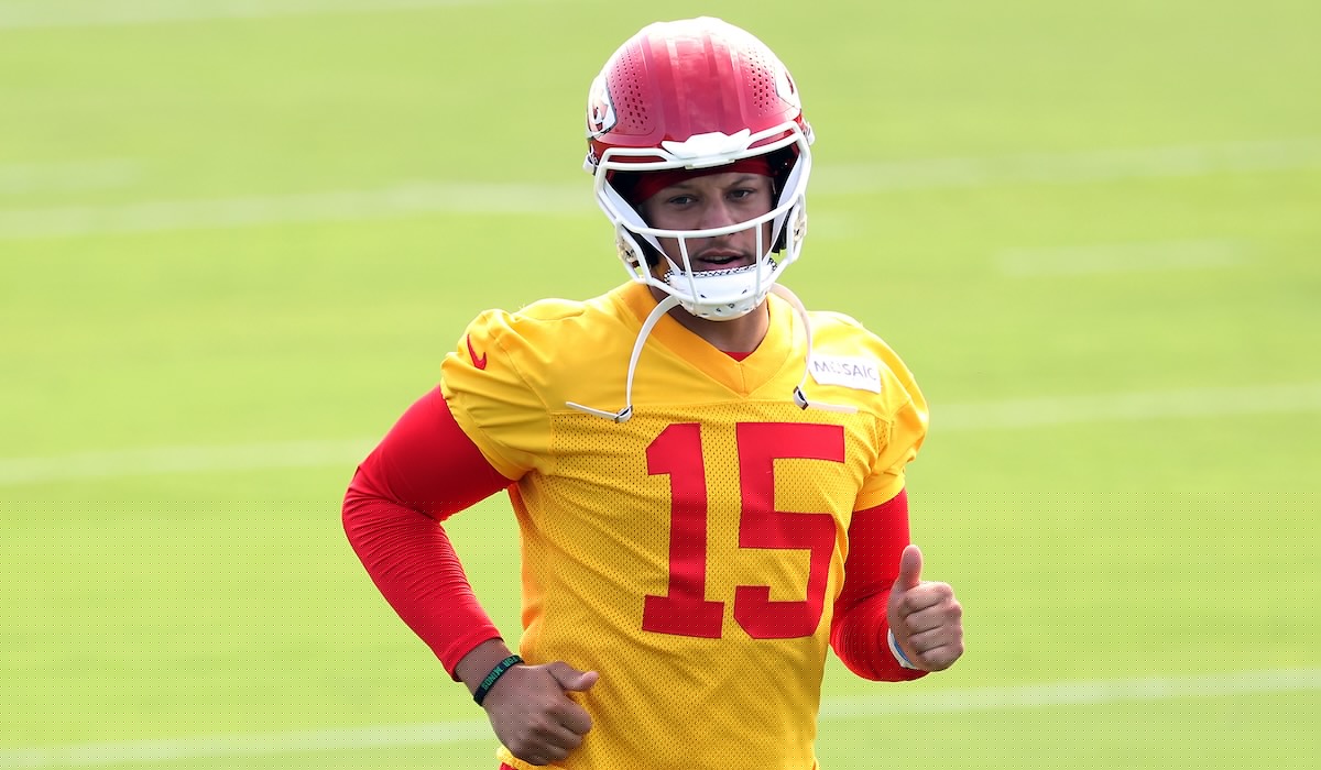 Andy Reid Says Patrick Mahomes is 'Taking It to Another Level' After Injury