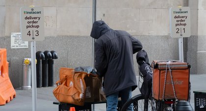 Instacart hits New Yorkers with 'regulatory' fee because of minimum wage for workers