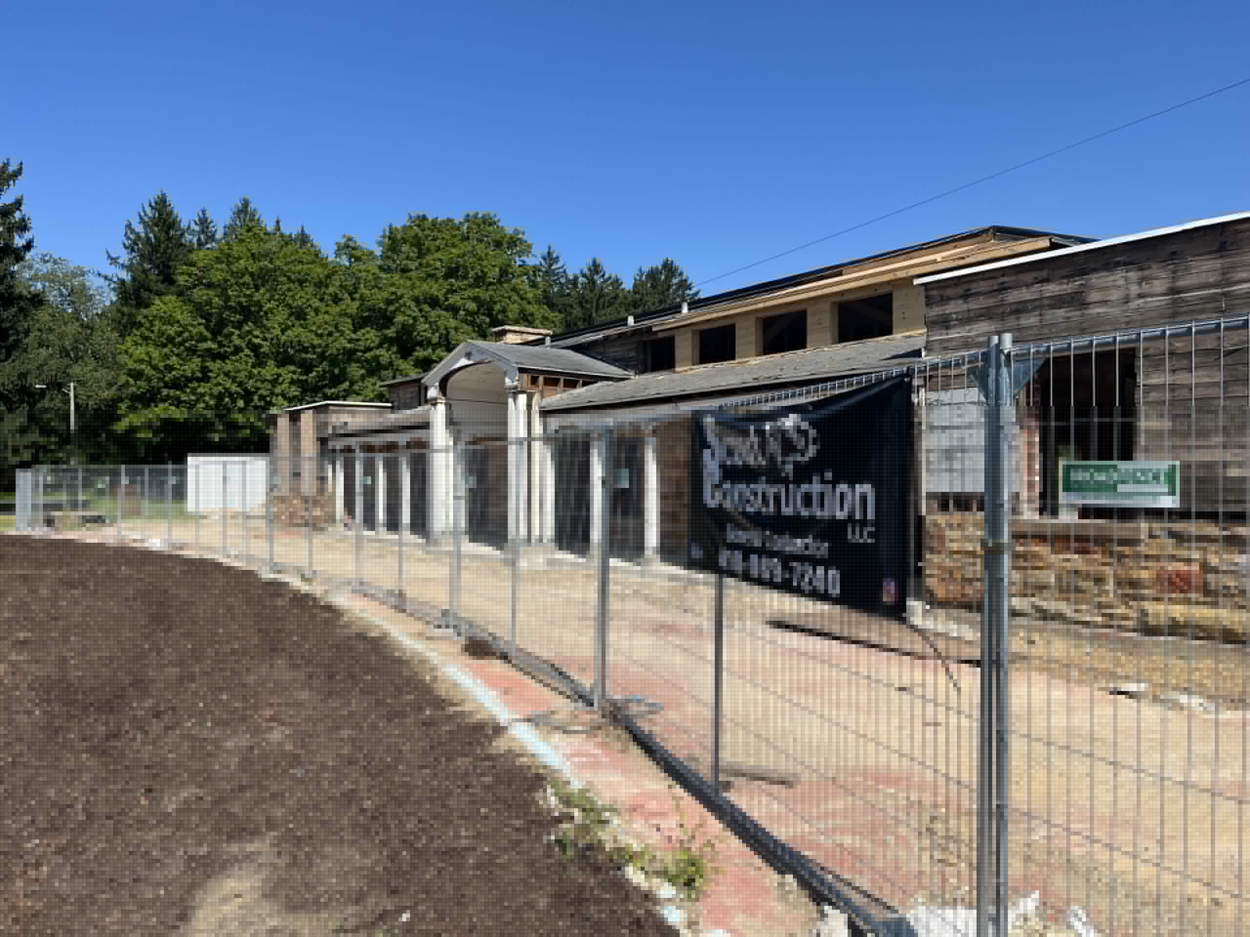 Renovations at former Liberty Park bathhouse to cost $52,300 more than estimated