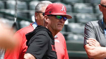 Brumbaugh Gets SEC Freshman of Year Treatment Before He Takes Swing