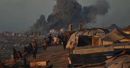 Hamas considering response to Gaza peace plan as Israeli strikes kill 13