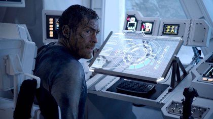 Netflix's 3-Season Hard Sci-Fi 'Lost in Space' Remains the Best Reboot of the Century