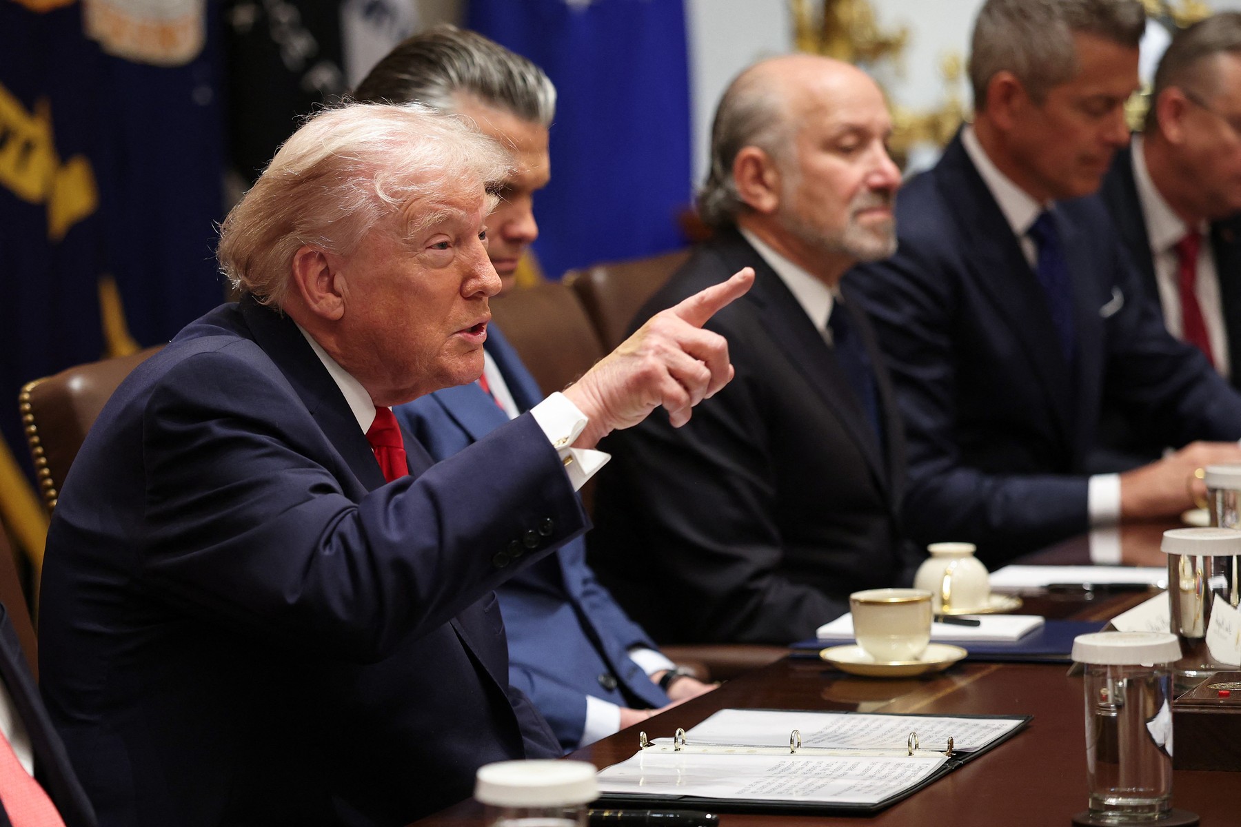 Trump spune că Putin a acceptat să nu atace Ucraina timp de o săptămână. „I-am cerut personal”