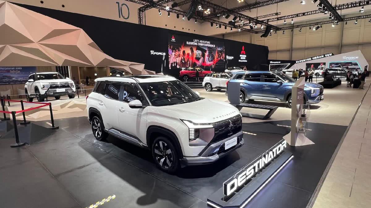 Mitsubishi Umbar DP Ringan dan Bunga 0 Persen di GIIAS 2026