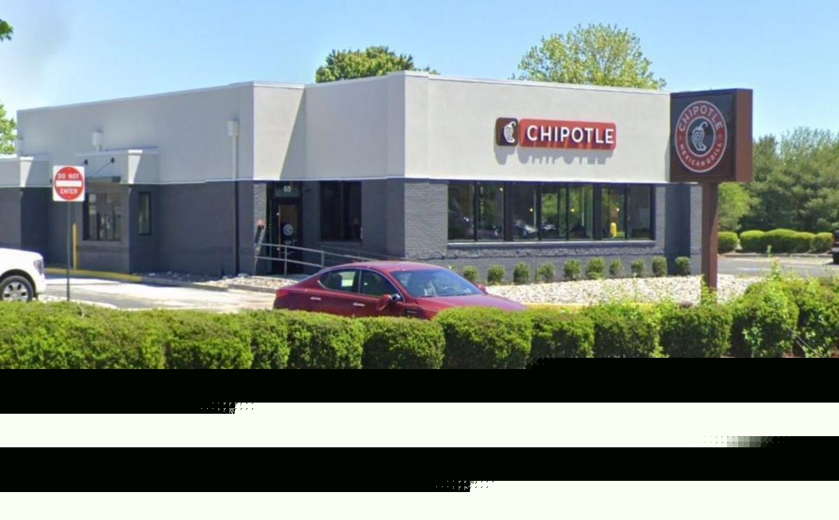 Hammonton Locals Are Calling Out The New Chipotle In Town