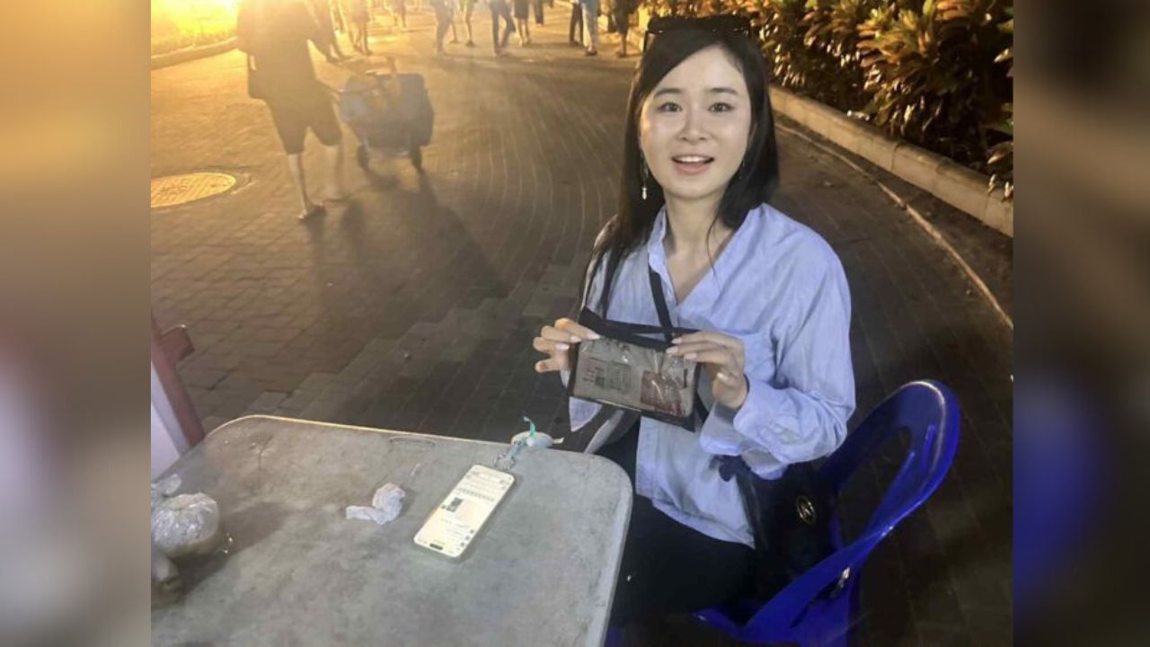 Pattaya patrol heroes return lost wallet to Chinese tourist