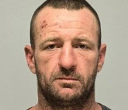 Search for alleged triple killer has NSW towns on edge