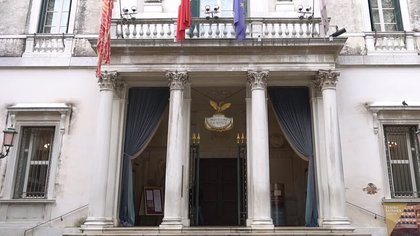 30 anni fa il rogo della Fenice, i Vigili del fuoco: "Migliorata la sicurezza di Venezia"
