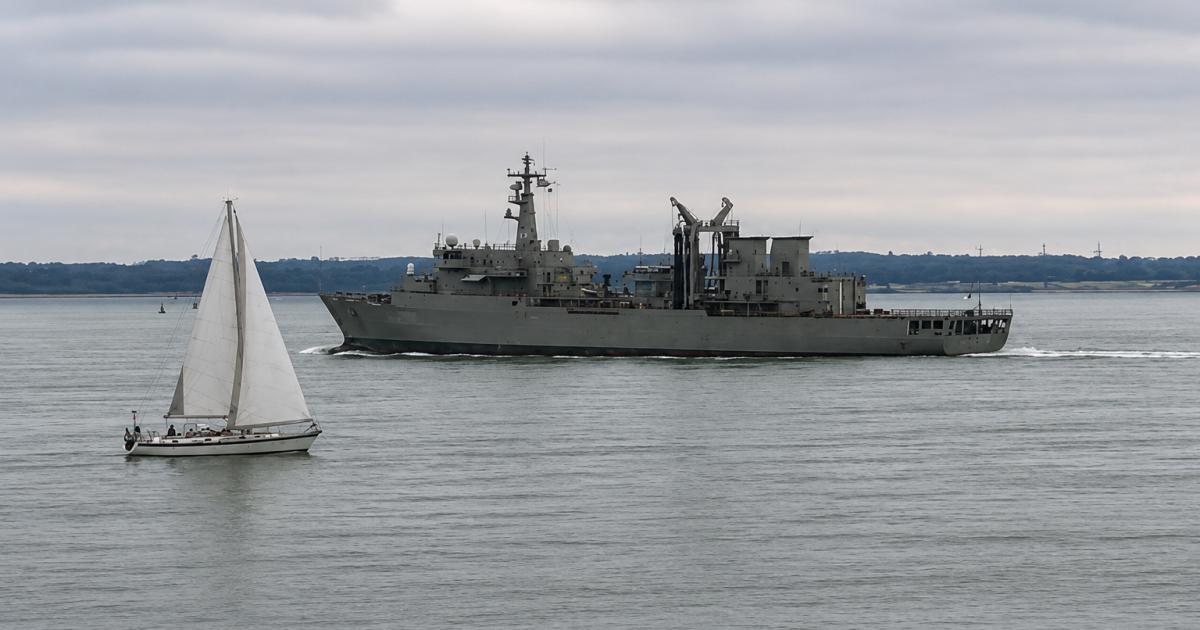 Greece's largest auxiliary warship spotted off the Isle of Wight