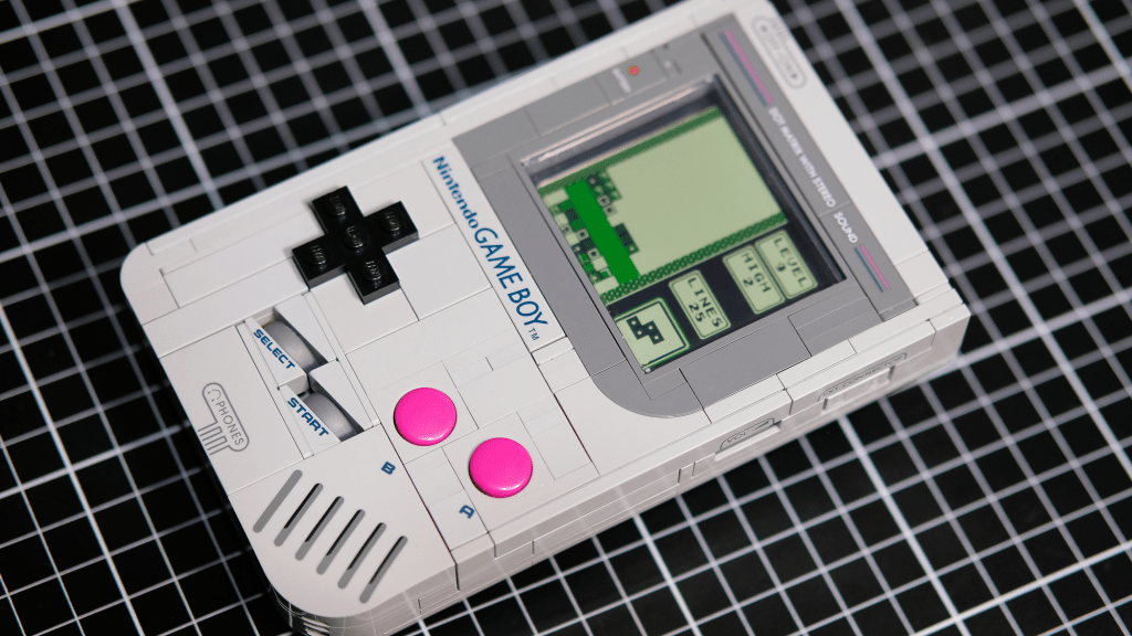 A LEGO Game Boy modder got it to play real Game Boy cartridges