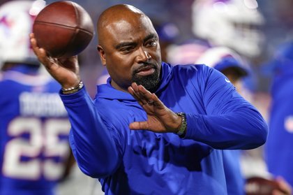 Pittsburgh Steelers hiring former Bills, Cowboys wide receiver coach