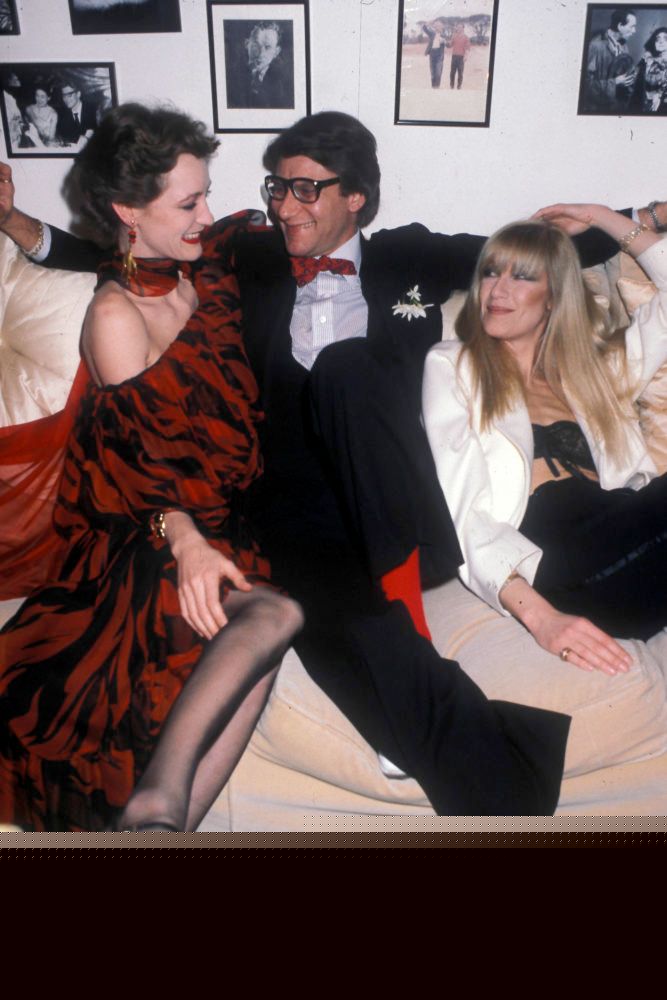 « On ne faisait que des choses amusantes. On faisait les fous. On buvait. Tout dans l'excès » : Yves Saint Laurent, nuits d'ivresse