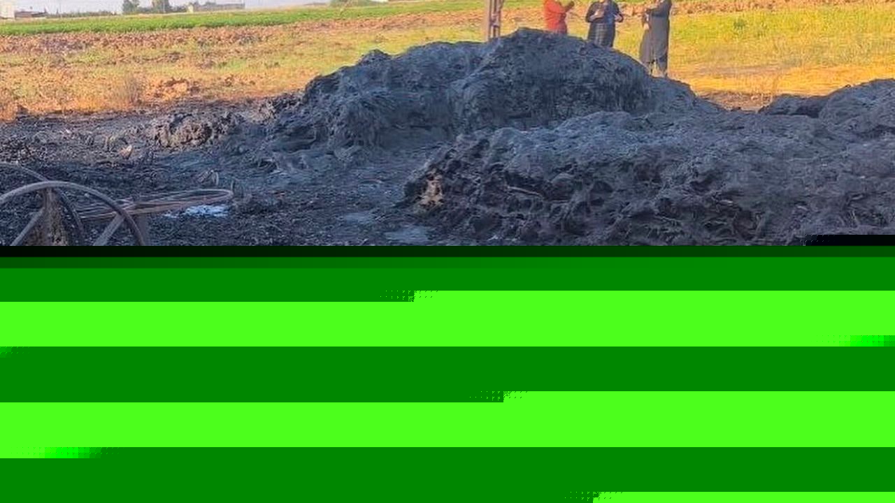 Reyhanlı'da sulama boruları yandı