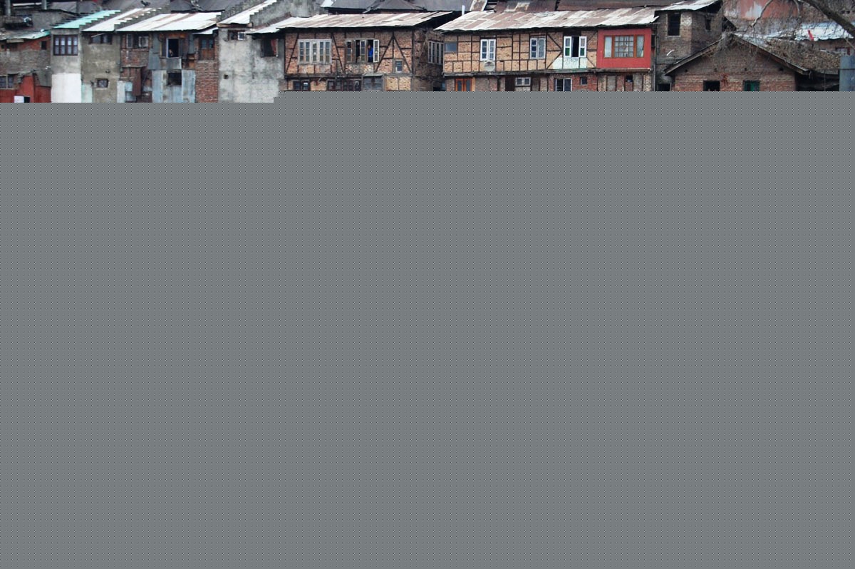 Search Enters Third Day for Missing Srinagar Man Who Jumped into River Jhelum