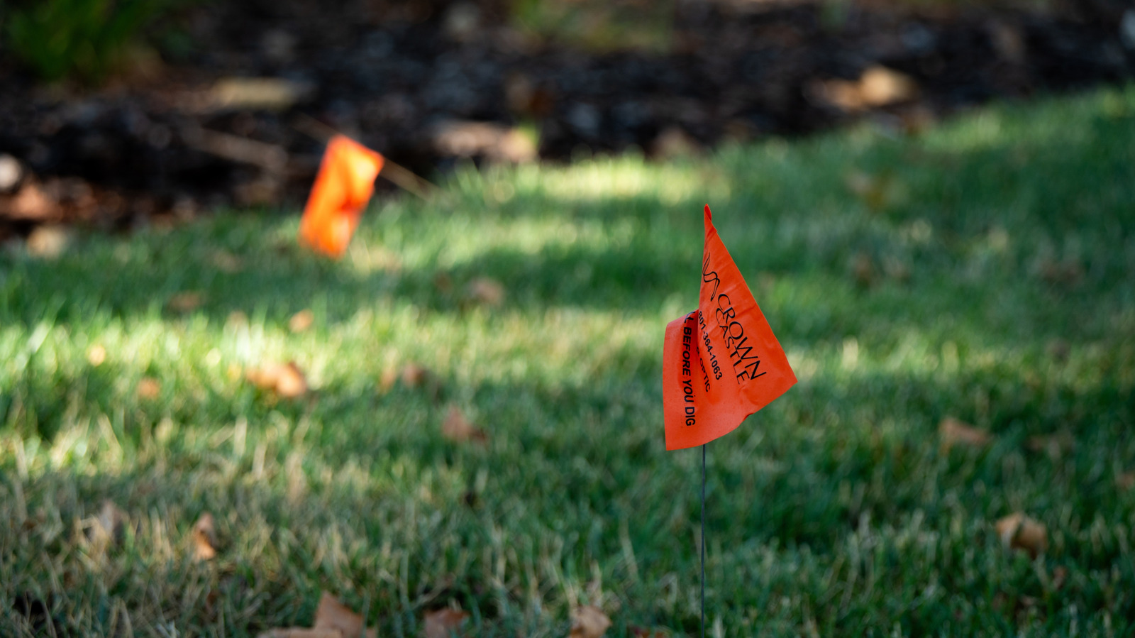 What Does An Orange Utility Flag Mean?
